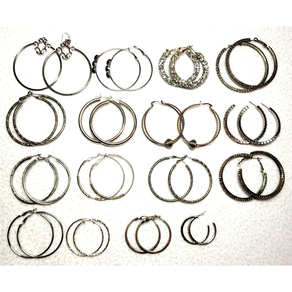 16 Pc Earrings Lot Metal 1.5"-2.5" Hoops Y2K Minimalist Rhinestones Glam Regency